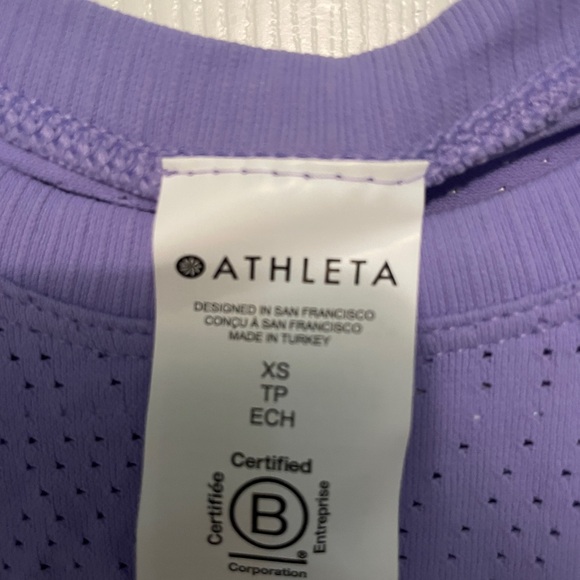 Athleta purple tank top. Size: XS - Picture 3 of 4